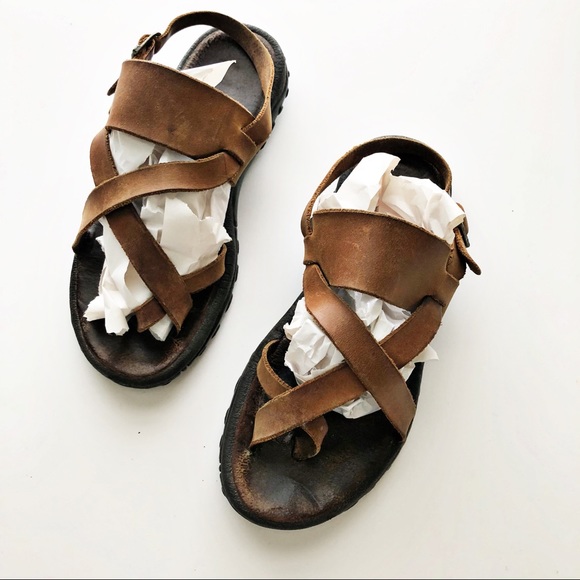 teva sandals size 6